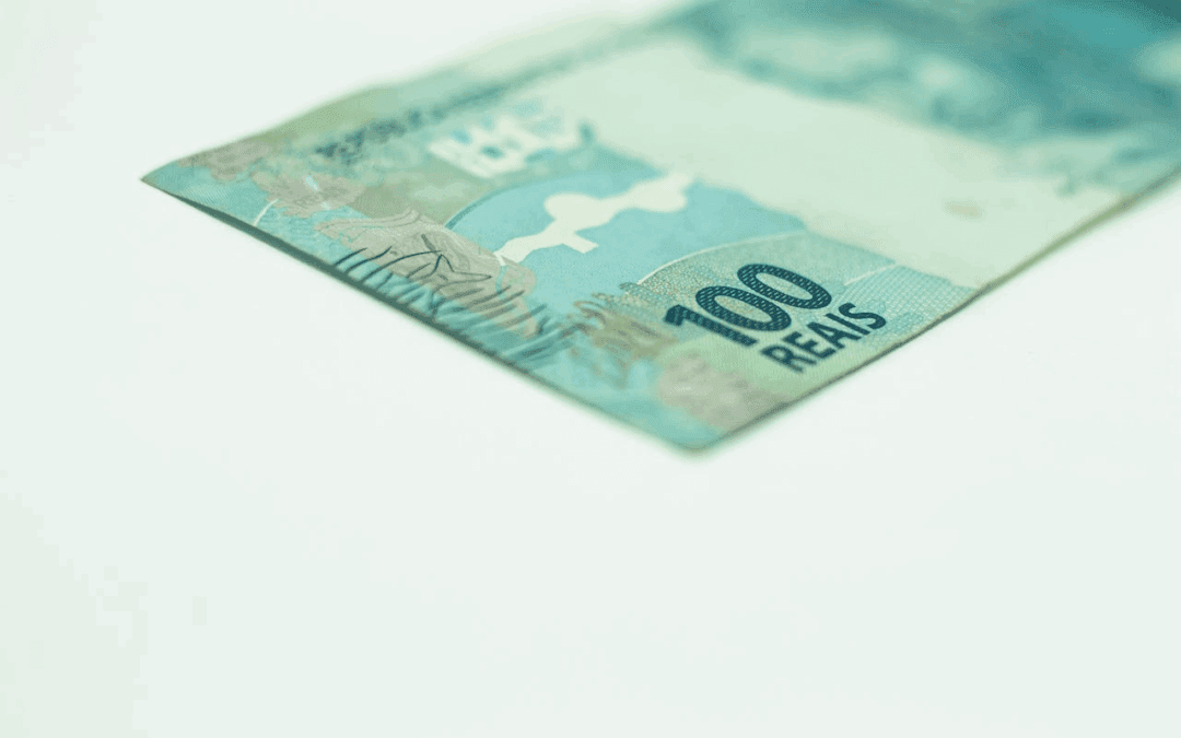 Como começar a investir no Brasil com apenas R$ 100