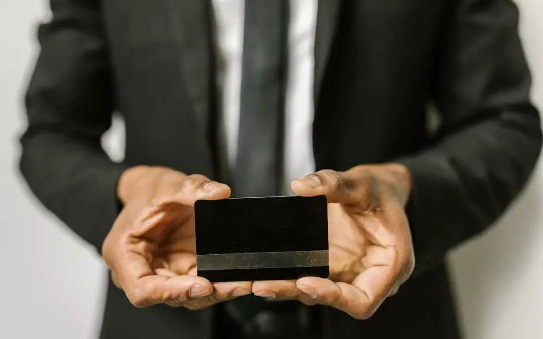 Posso cancelar cartão de crédito com parcelas a vencer? O Guia Definitivo